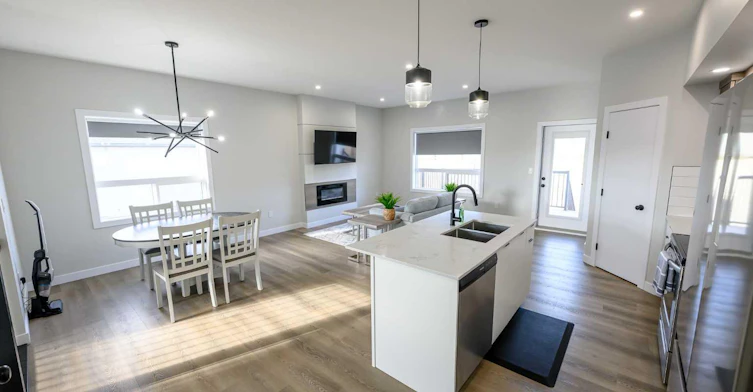 B-10478 131 Avenue, Grande Prairie, AB, T8V 4W5 - 5