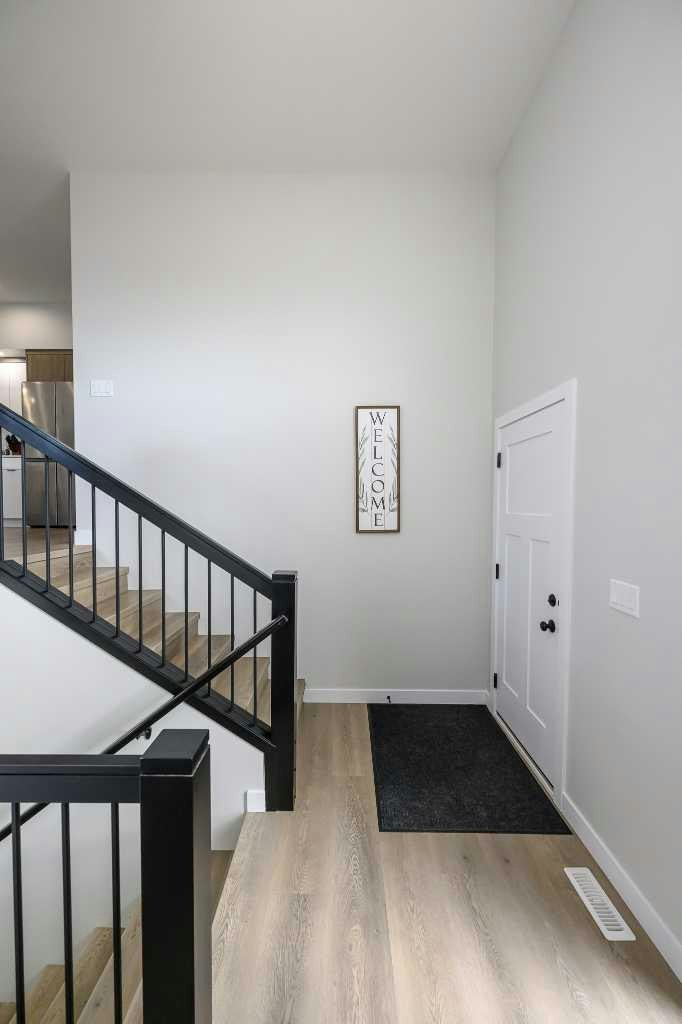 B-10478 131 Avenue, Grande Prairie, AB, T8V 4W5 - 3