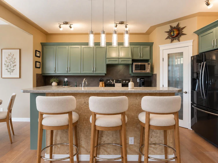 30 Discovery Ridge Gardens SW, Calgary, AB, T3H 5L6 - 8