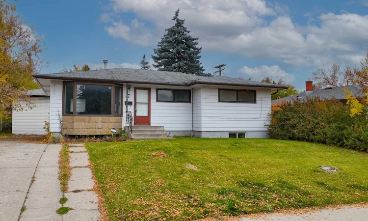 7 Fullerton Road SE