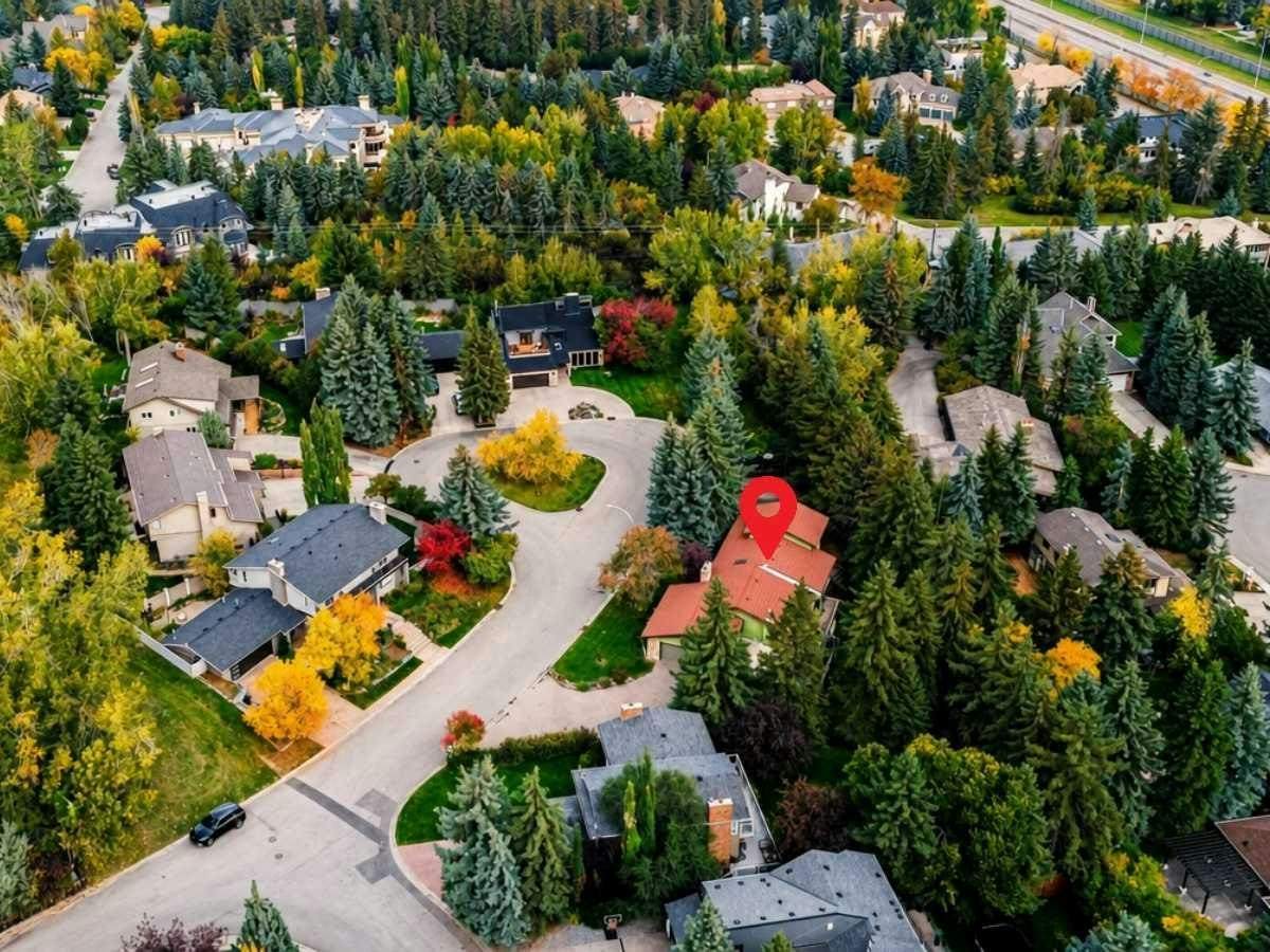 135 Pump Hill Road SW, Calgary, AB, T2V 4M3