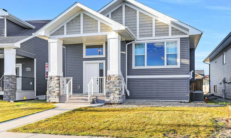 227 Livingston Close