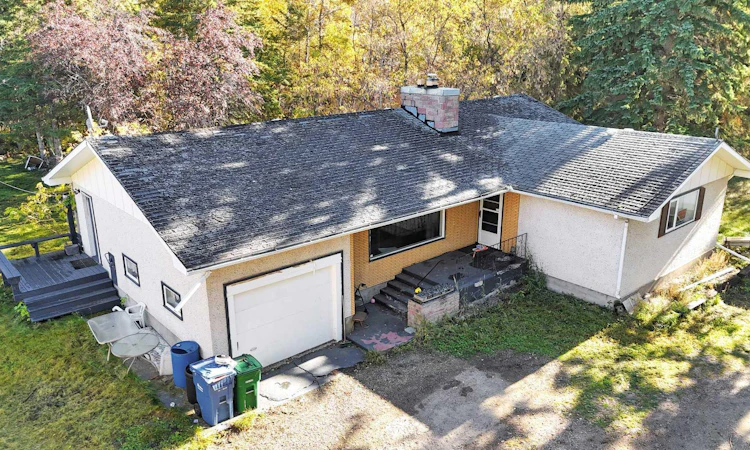 22 College Park Close