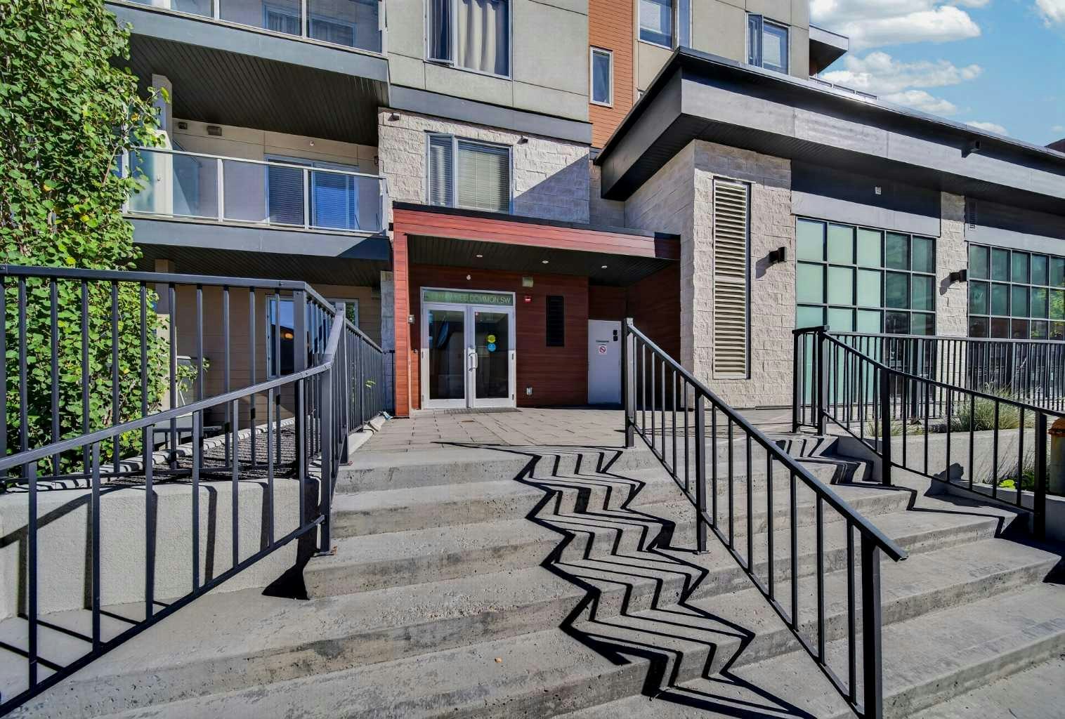 406-30 Shawnee Common SW, Calgary, AB, T2Y 0R1
