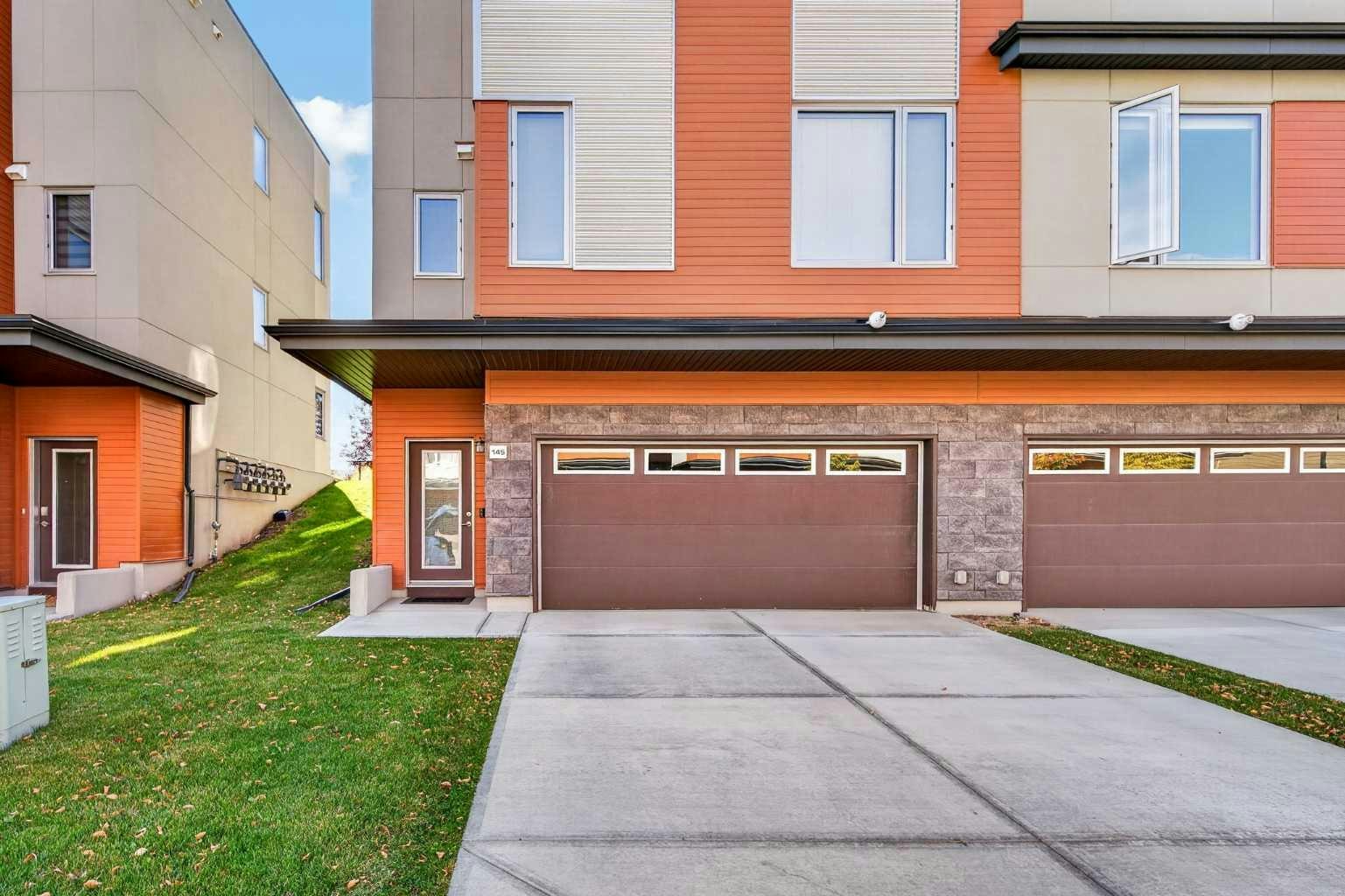 145 Shawnee Common SW, Calgary, AB, T2Y 0P9