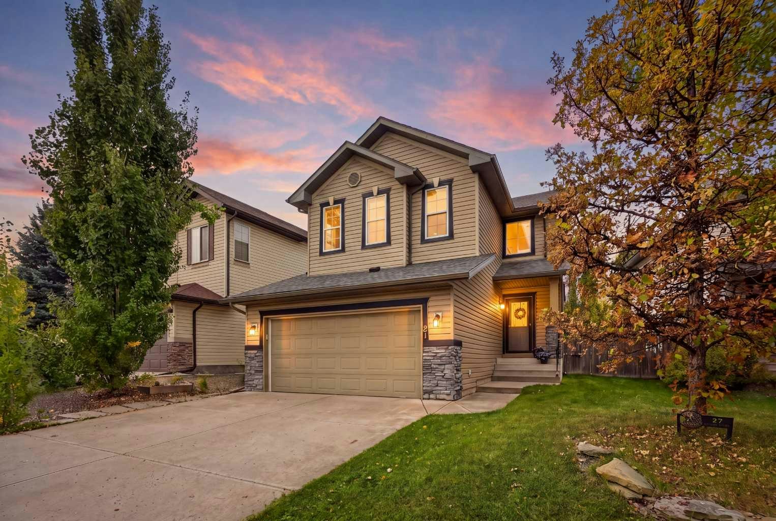 27 Chapman Close SE, Calgary, AB, T2X 3S8