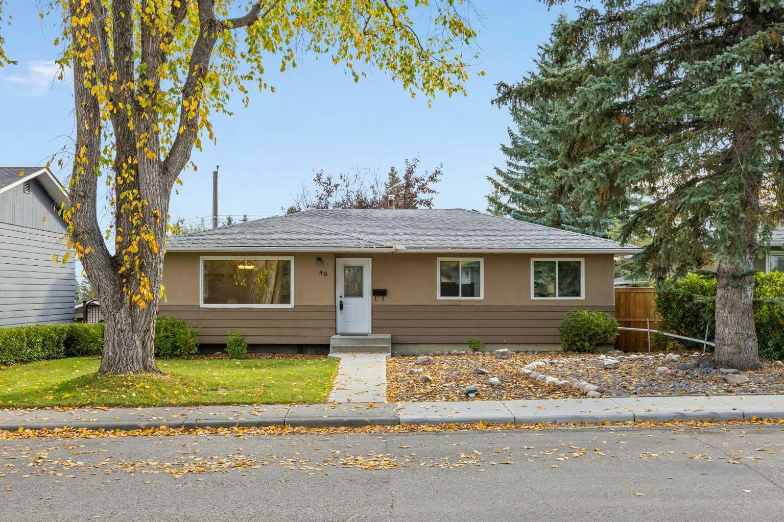 48 Selkirk Drive SW, Calgary, AB, T2W 0M2