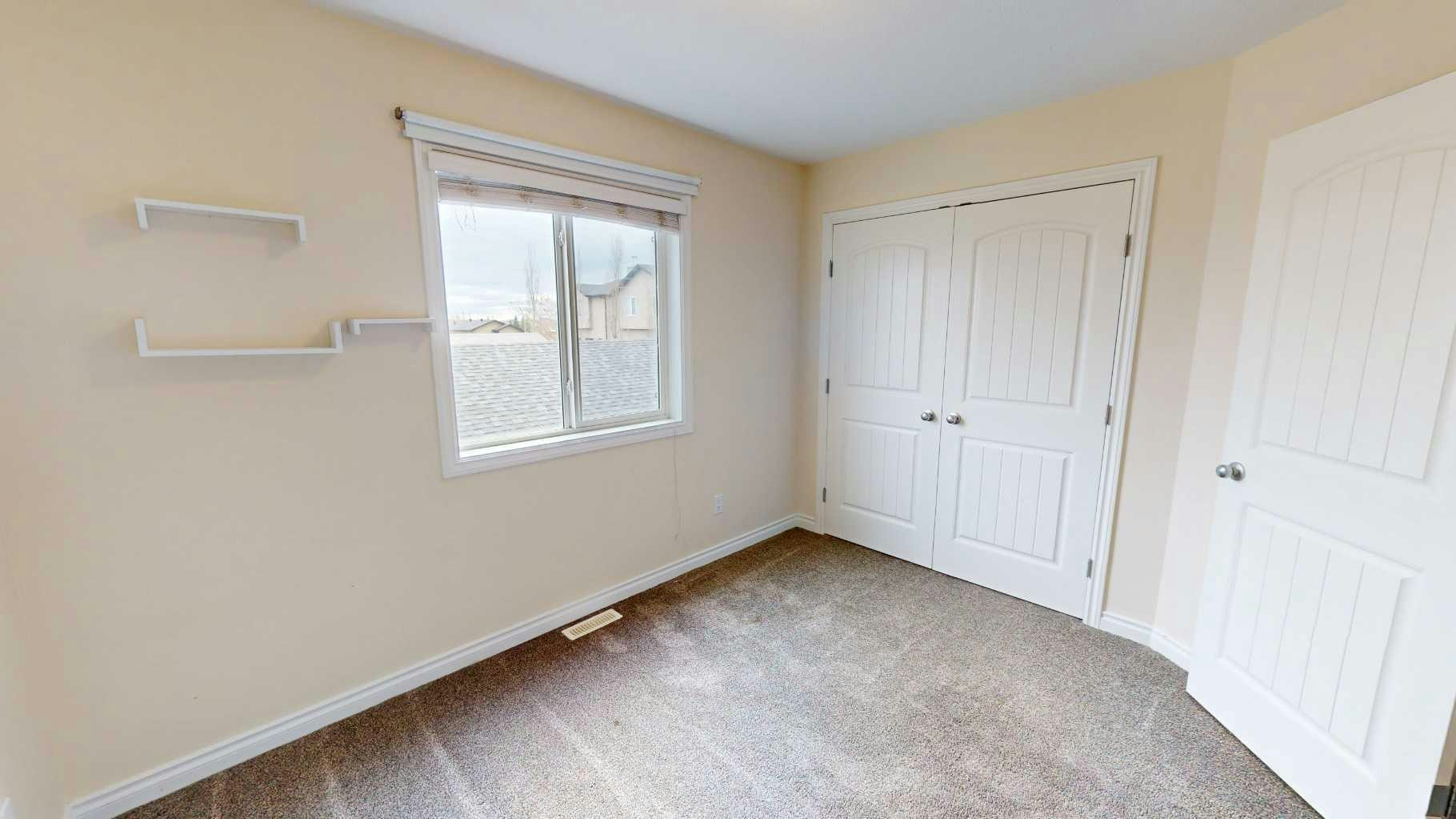 B-13022 91a Street, Grande Prairie, AB, T8X 0A9 - 10