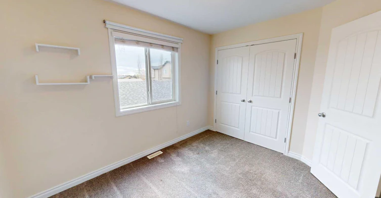 B-13022 91a Street, Grande Prairie, AB, T8X 0A9 - 10