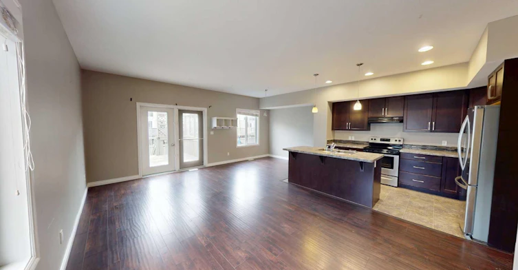 B-13022 91a Street, Grande Prairie, AB, T8X 0A9 - 5