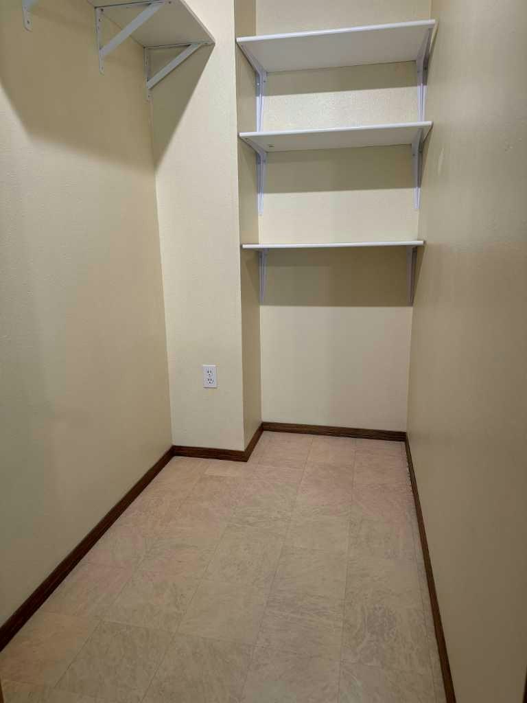 B-9406 100 Avenue, Grande Prairie, AB, T8V 0S9 - 7