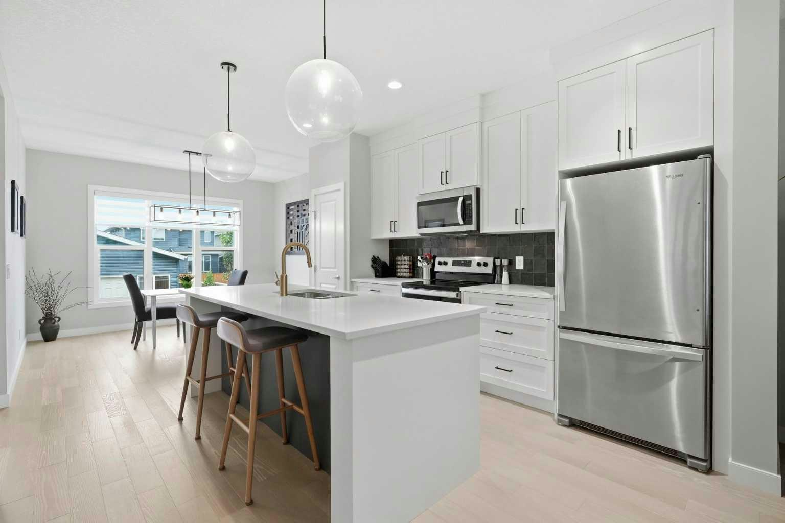 140 Fireside Way, Cochrane, AB, T4C 2T1 - 4
