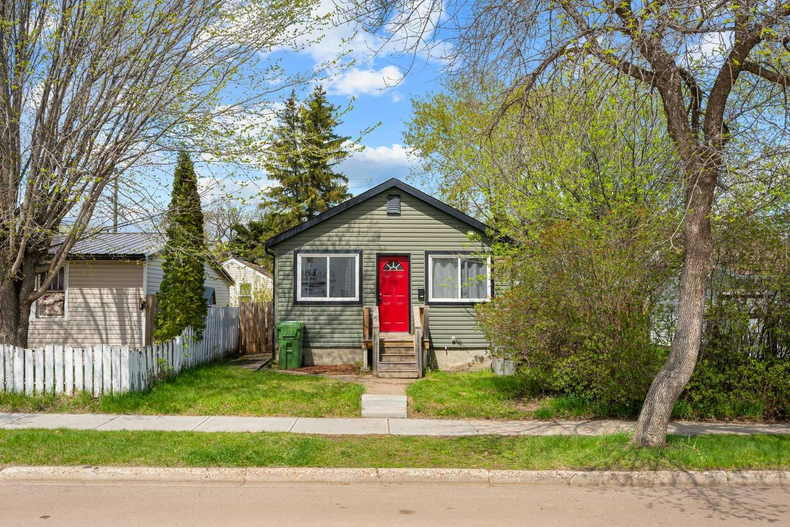 4724 49 Street, Lloydminster City West, AB, S9V 0L8