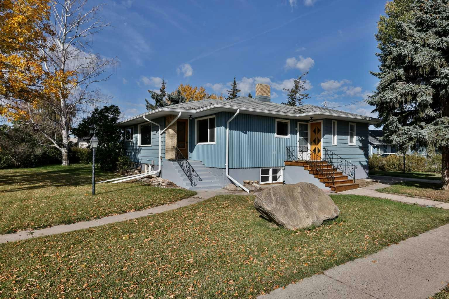 102 N 100 E, Raymond, AB, T0K 2S0