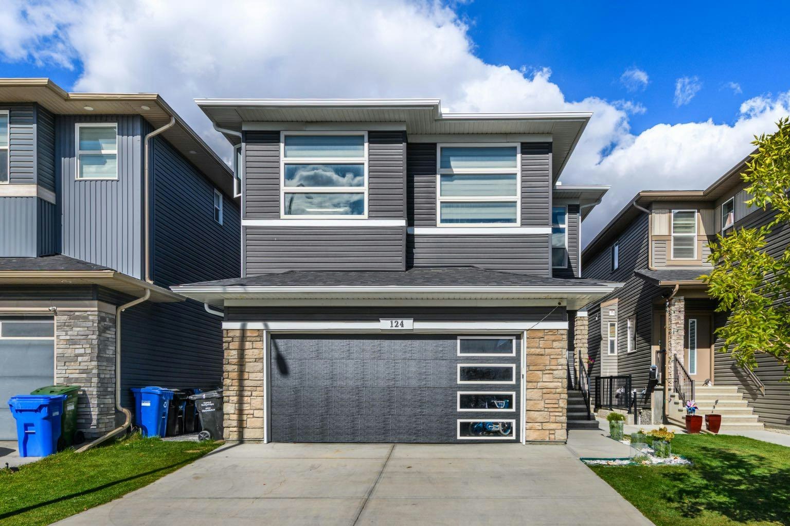 124 Corner Meadows Park NE, Calgary, AB, T3N 1J8