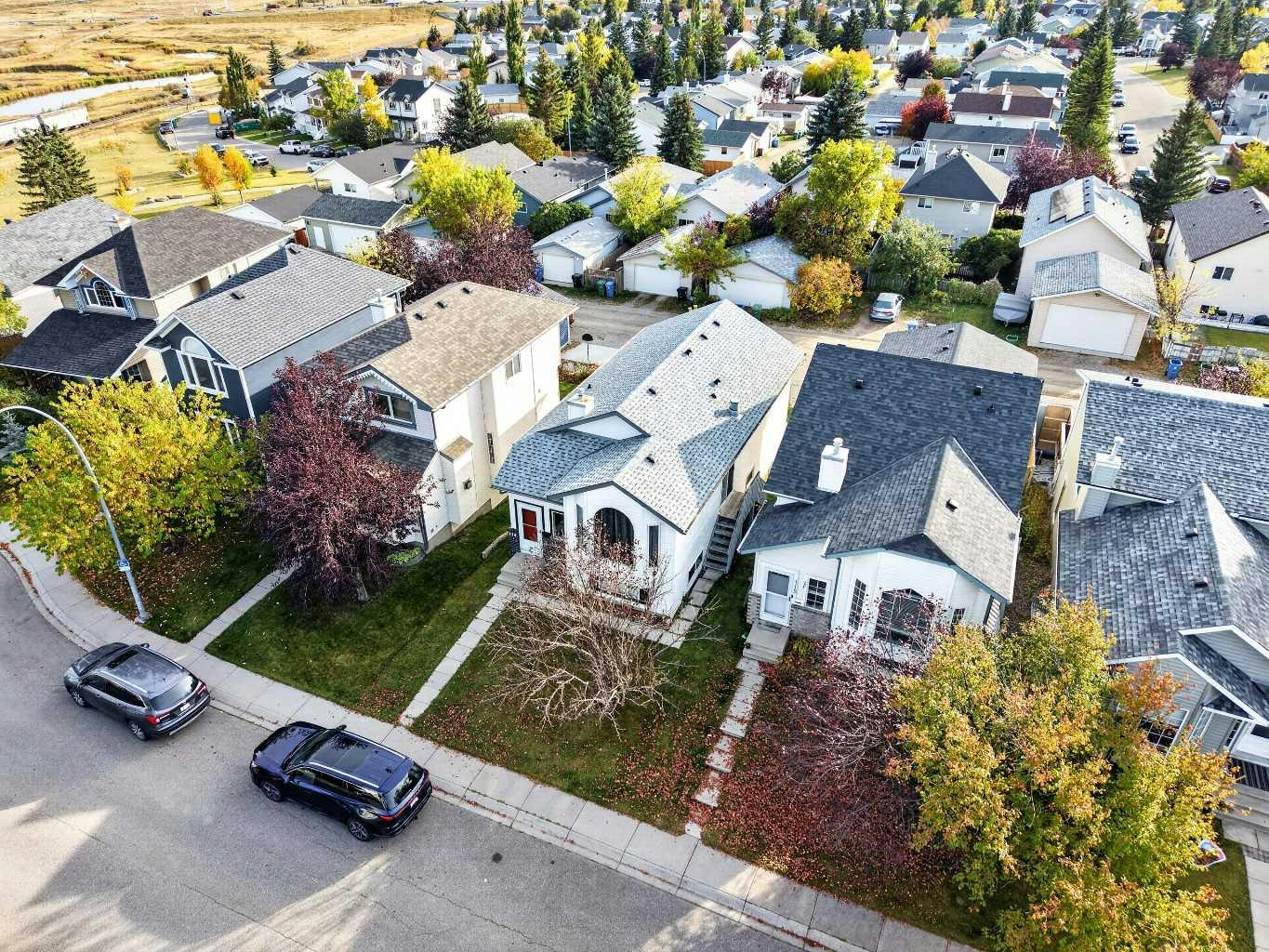119 Covington Close NE, Calgary, AB, T3K 4M1