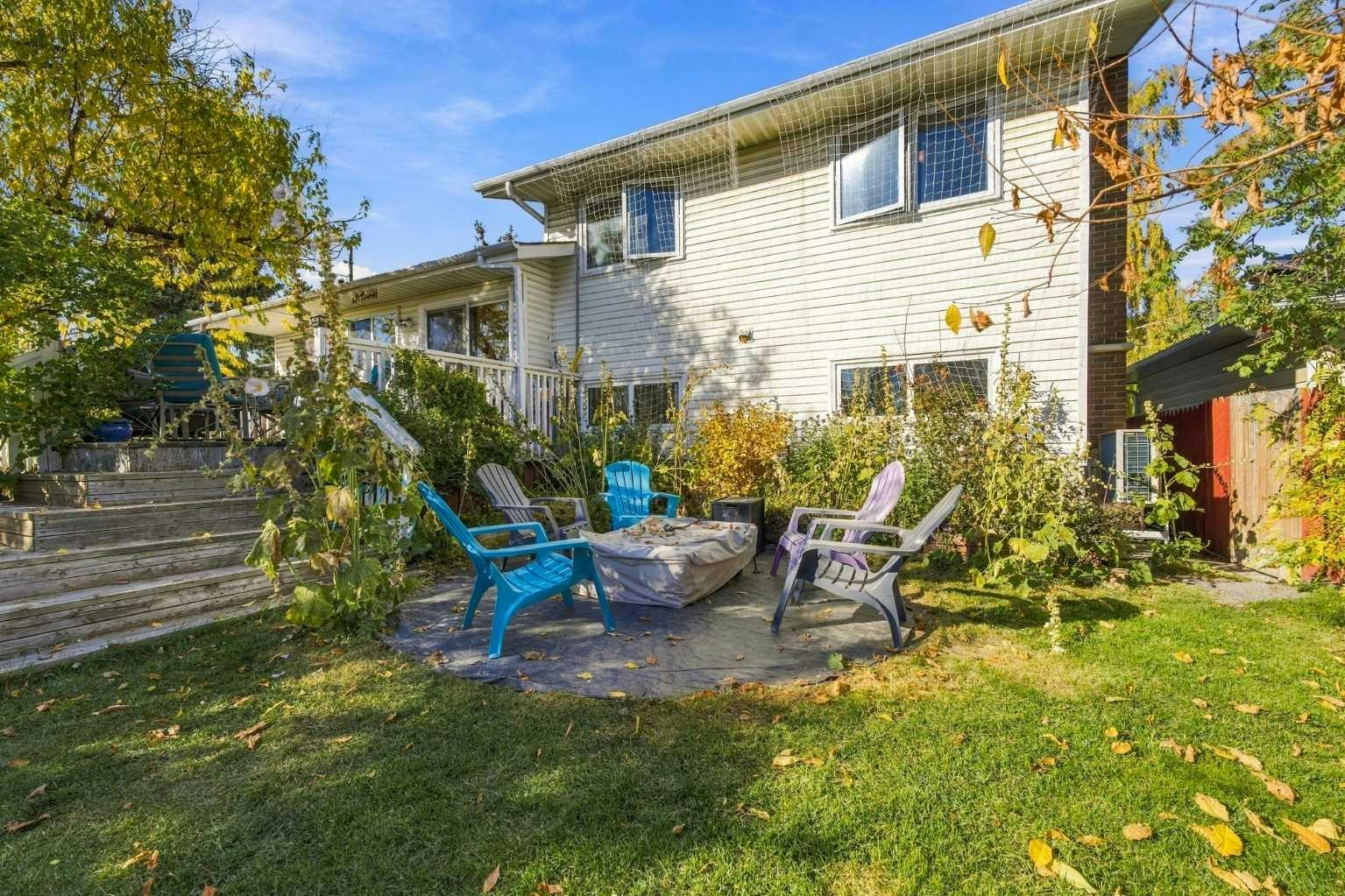 367 Norseman Road NW, Calgary, AB, T2K 5N8 - 43