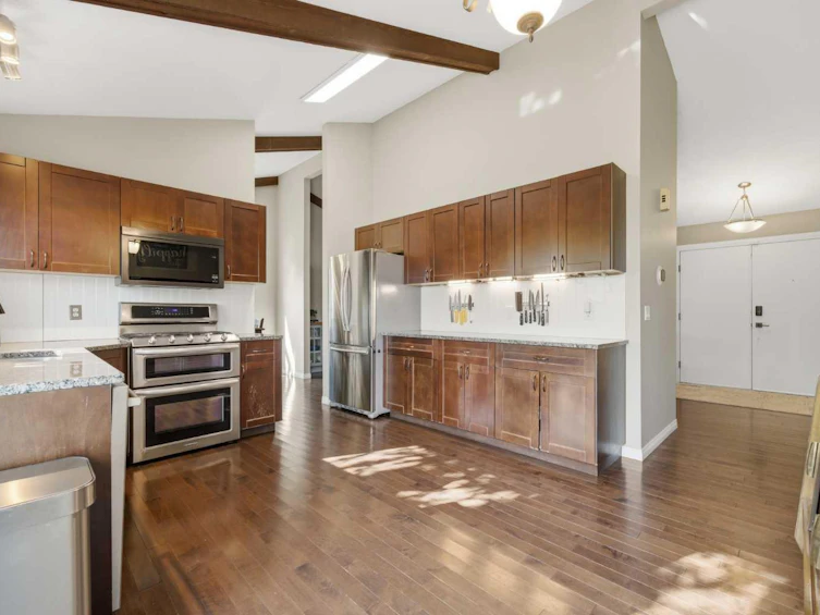 367 Norseman Road NW, Calgary, AB, T2K 5N8 - 11