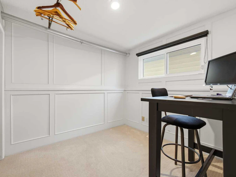 367 Norseman Road NW, Calgary, AB, T2K 5N8 - 36