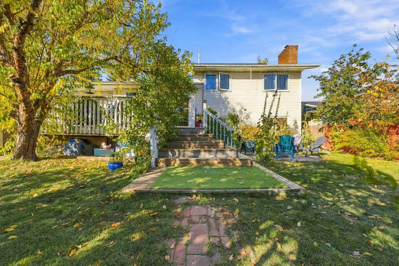 367 Norseman Road NW, Calgary, AB, T2K 5N8 - 44