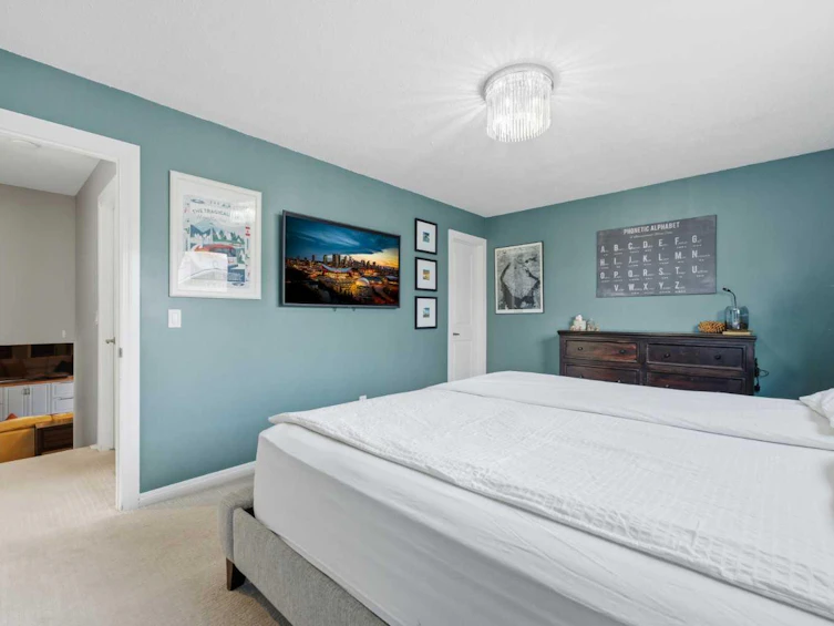 367 Norseman Road NW, Calgary, AB, T2K 5N8 - 20