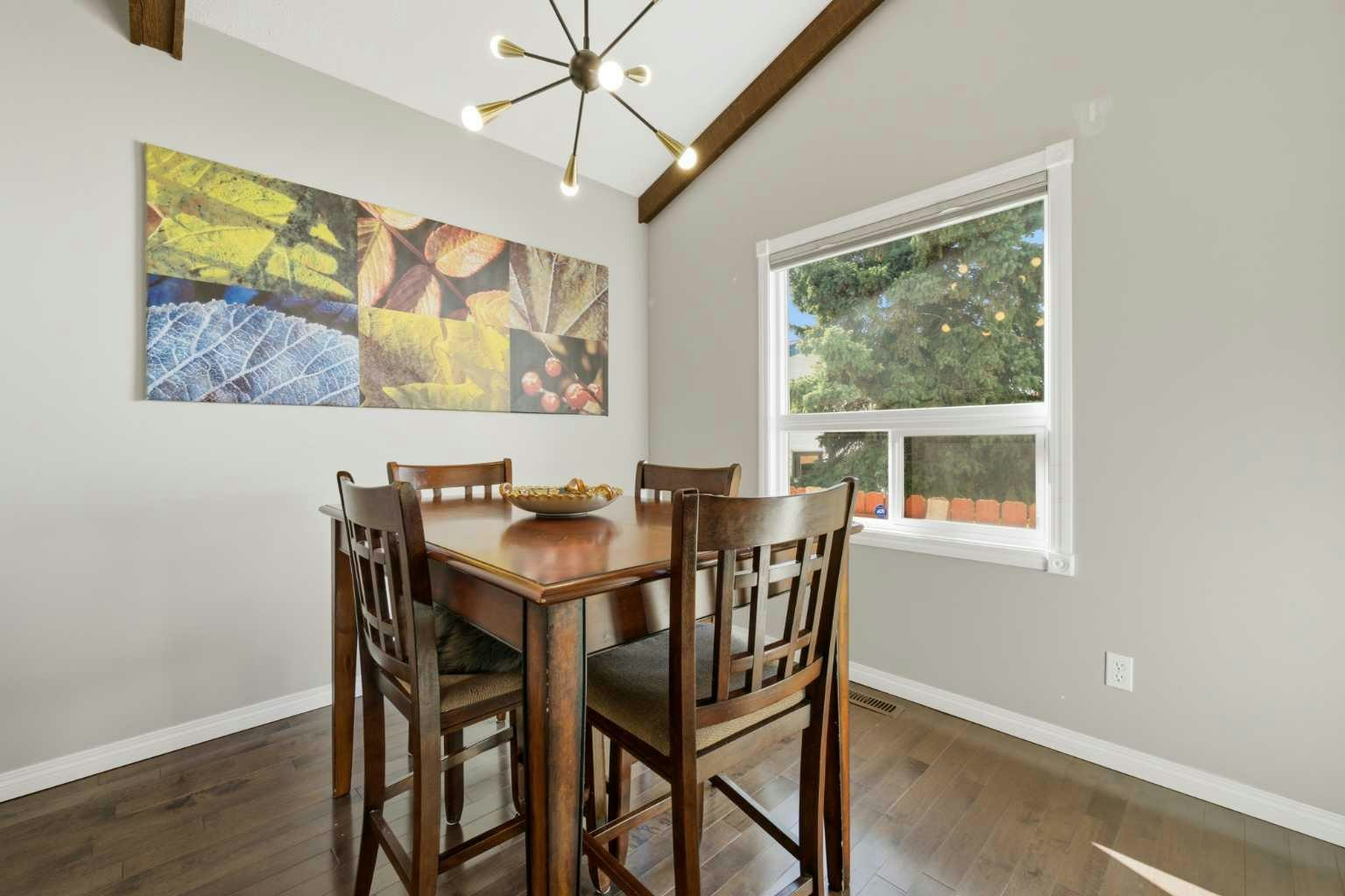 367 Norseman Road NW, Calgary, AB, T2K 5N8 - 16
