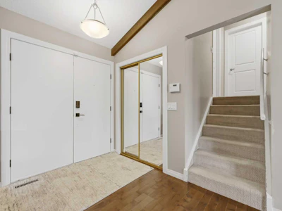 367 Norseman Road NW - 4