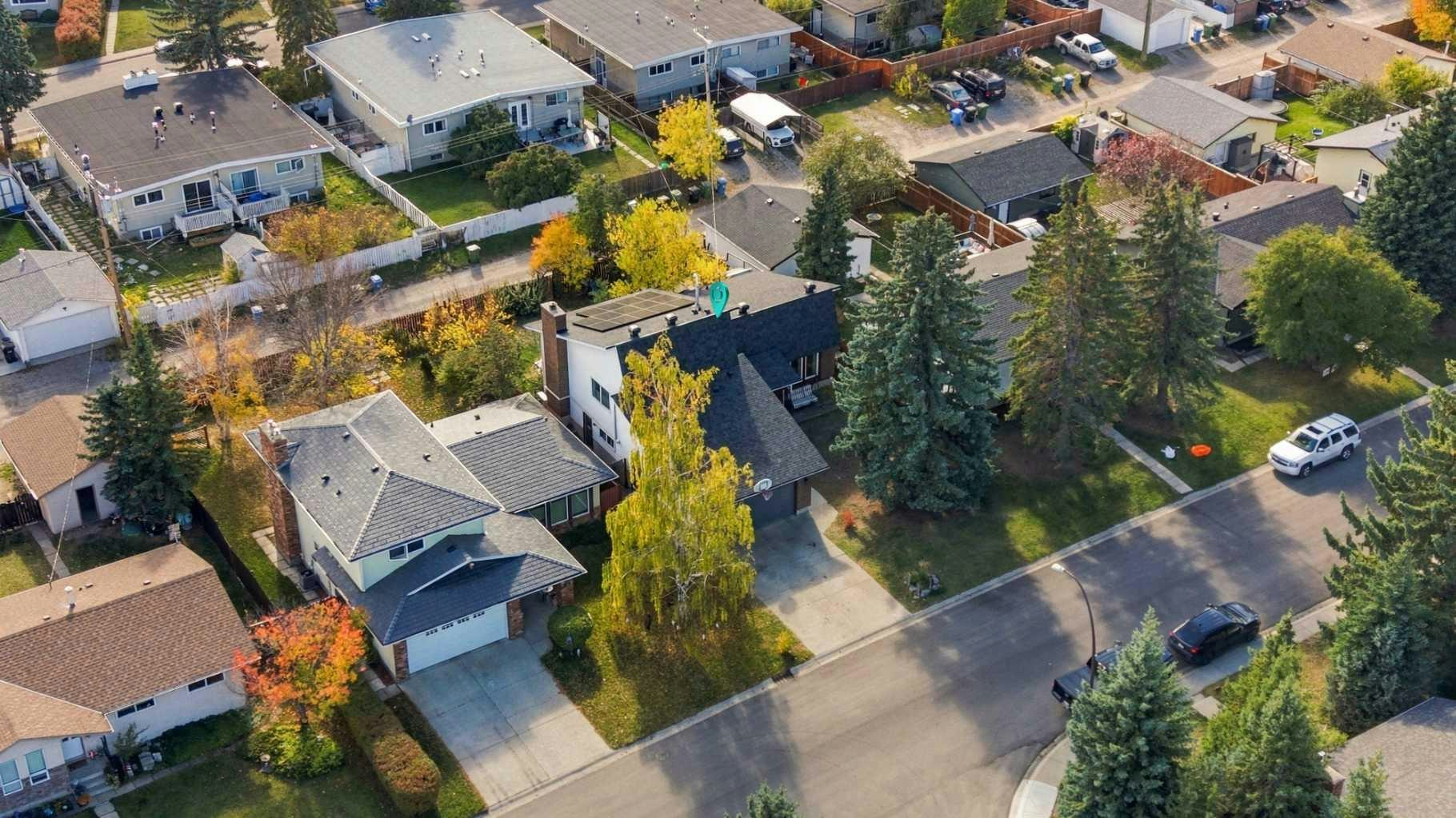 367 Norseman Road NW, Calgary, AB, T2K 5N8 - 45