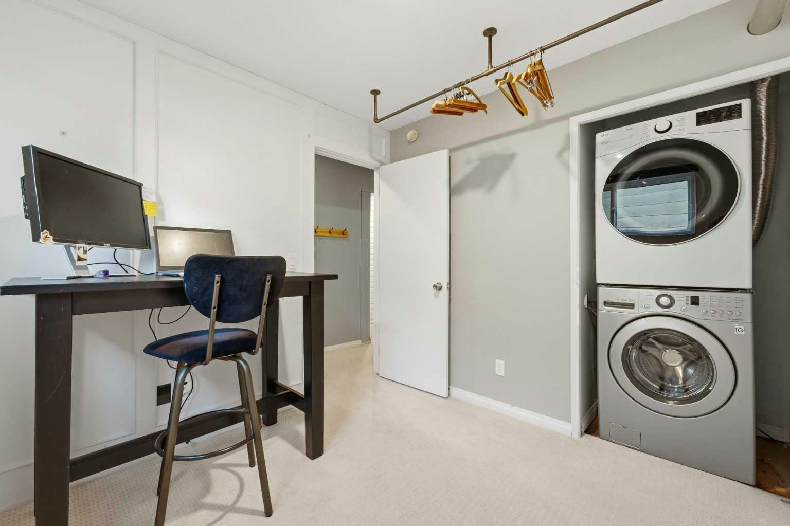 367 Norseman Road NW, Calgary, AB, T2K 5N8 - 37
