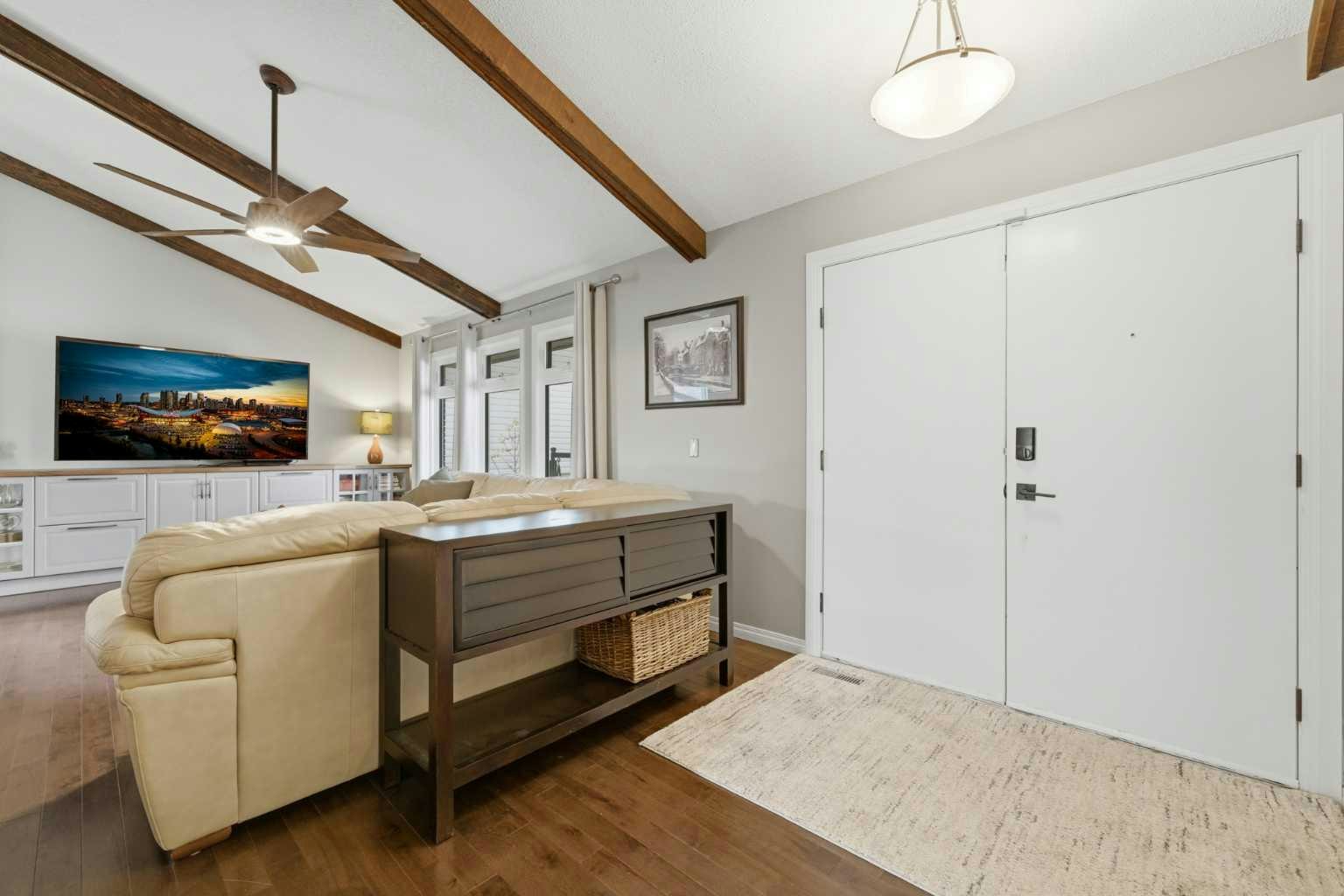 367 Norseman Road NW - 2