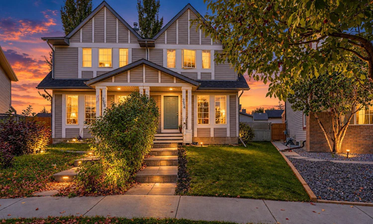 254 Elgin View SE