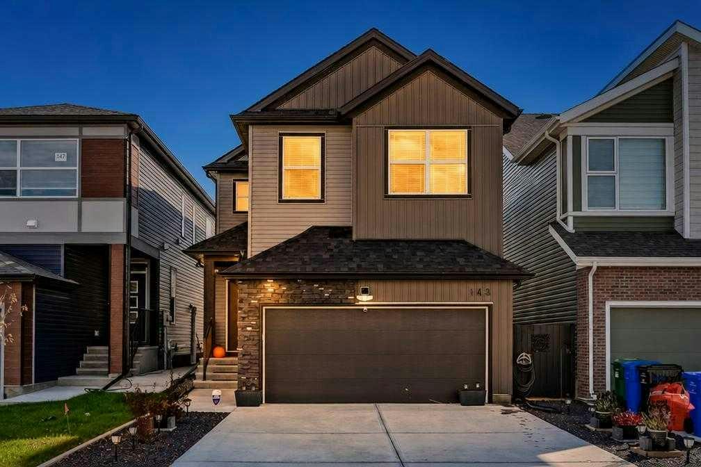 143 Wolf Hollow Manor SE, Calgary, AB, T2X 5J8