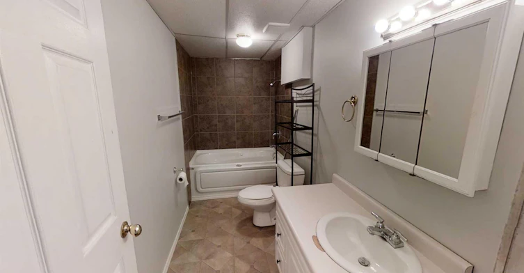 8929 108 Avenue, Grande Prairie, AB, T8X 1J9 - 11