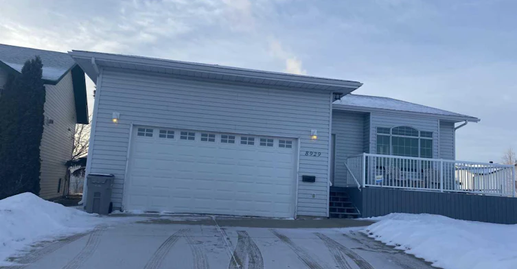 8929 108 Avenue, Grande Prairie, AB, T8X 1J9