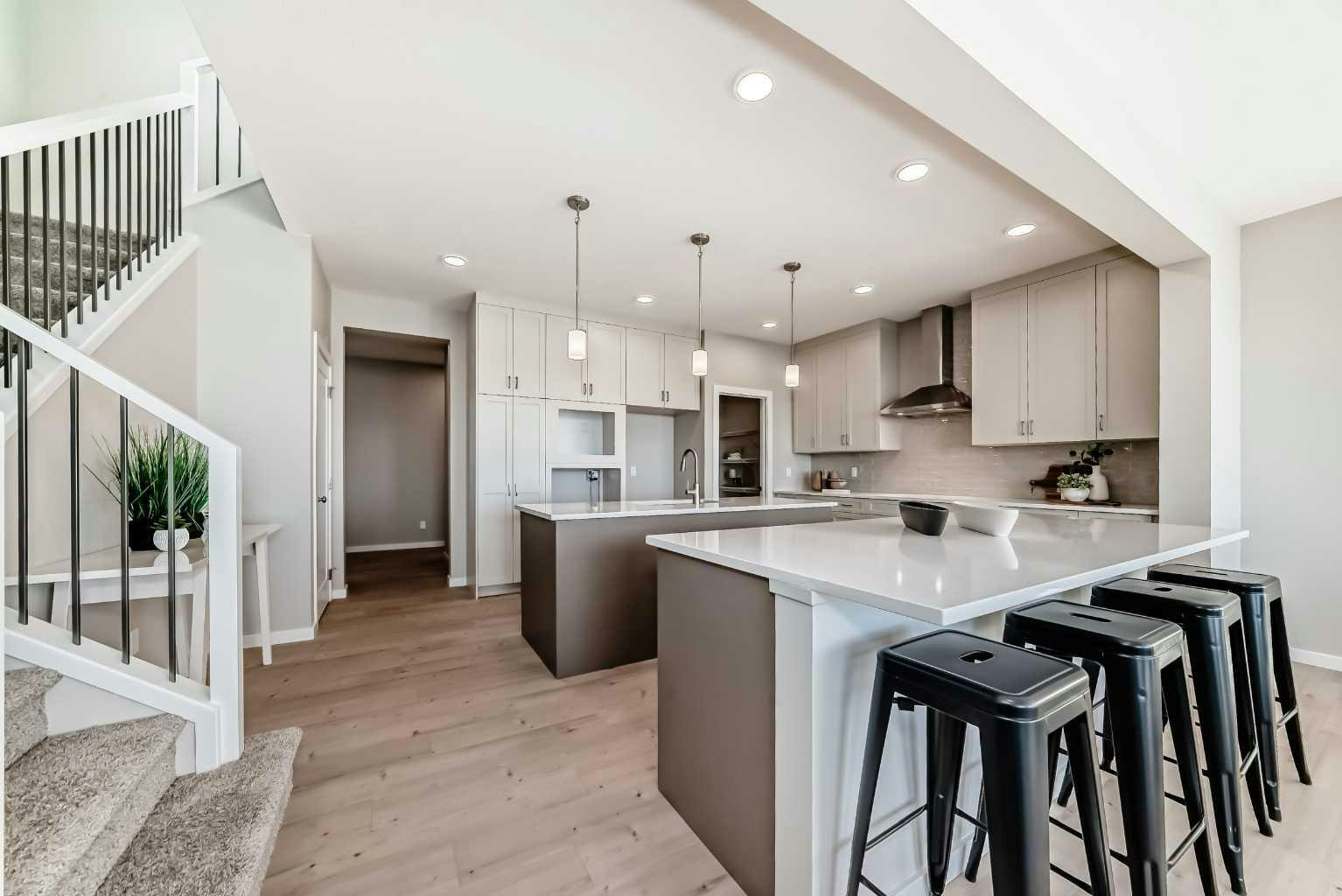 153 Rangeview Path SE, Calgary, AB, T3S 0W3
