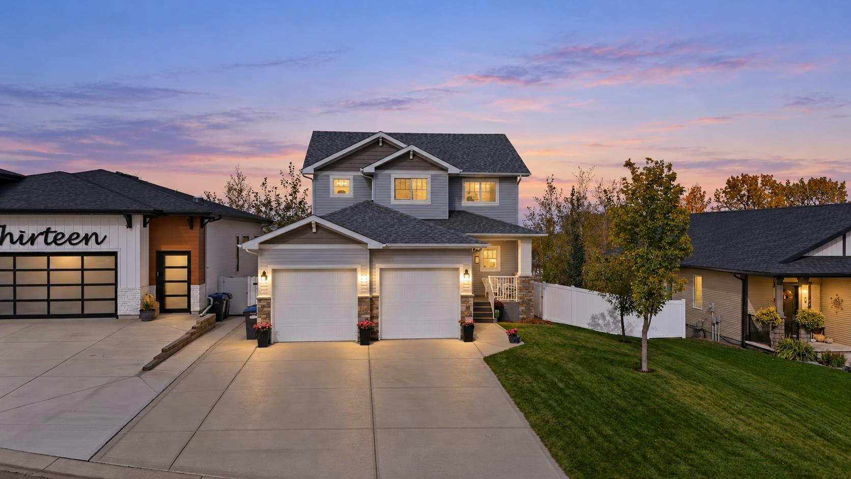 15 Cole Way, Sylvan Lake, AB, T4S 0L6
