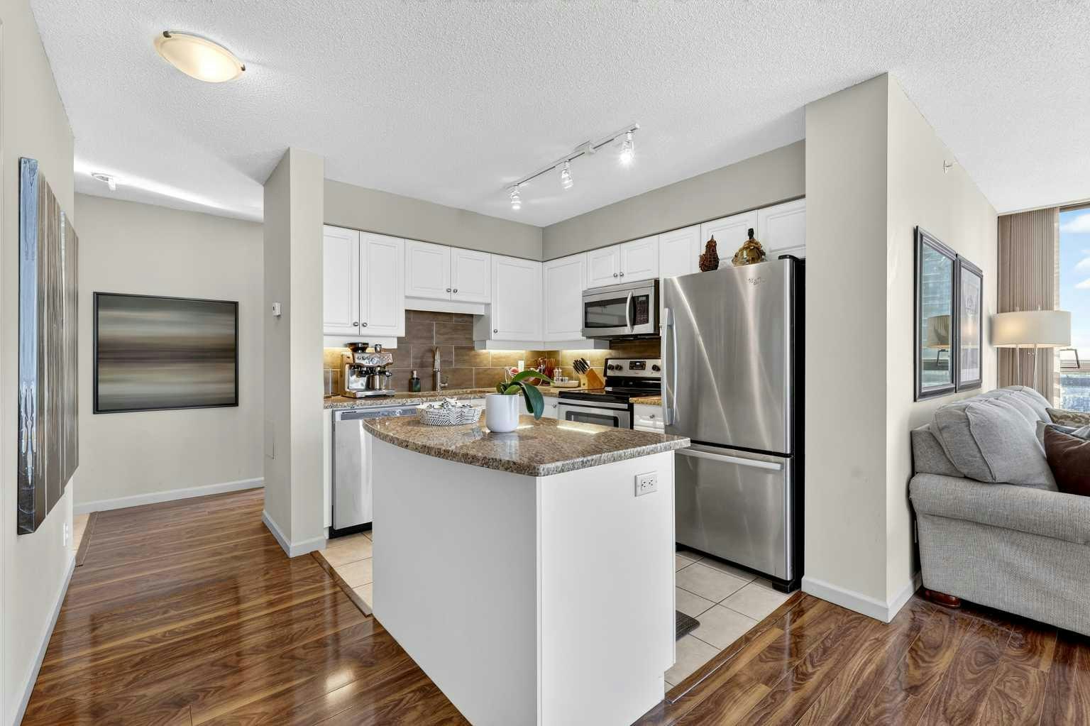 2001-650 10 Street SW, Calgary, AB, T2P 5G4 - 20