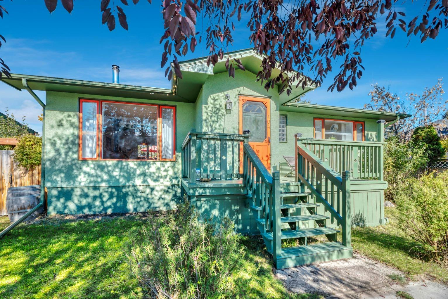 104 1 Avenue NE, Black Diamond, AB, T0L 0H0