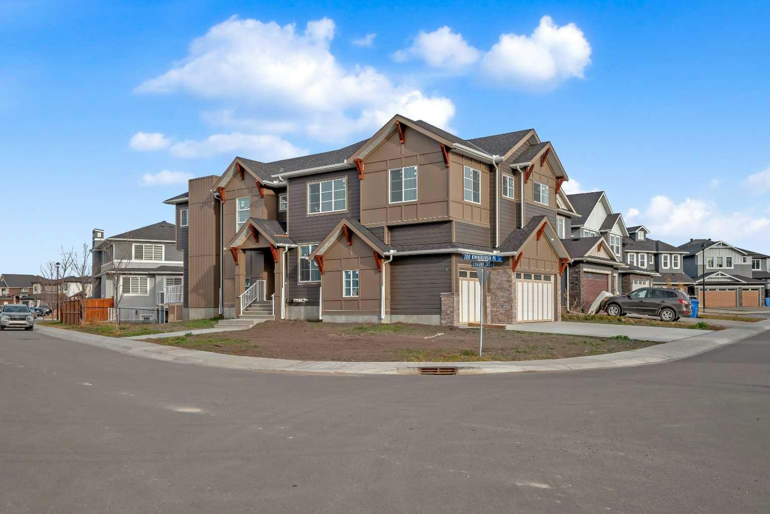 203 Kinniburgh Place, Chestermere, AB, T1X 1Y1