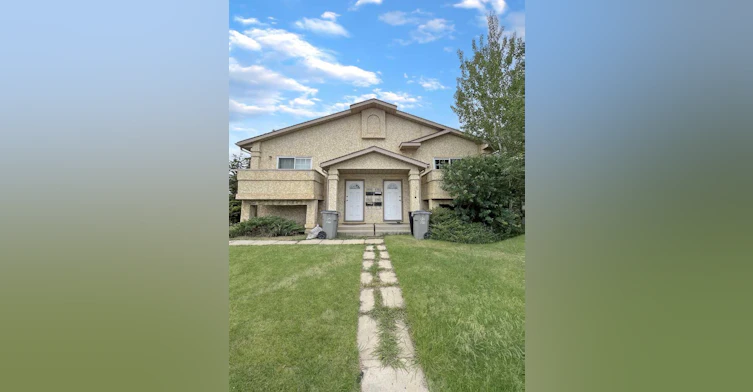 B-9408 100 Avenue, Grande Prairie, AB, T8V 0S9