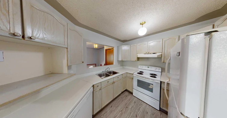 B-9408 100 Avenue, Grande Prairie, AB, T8V 0S9 - 6
