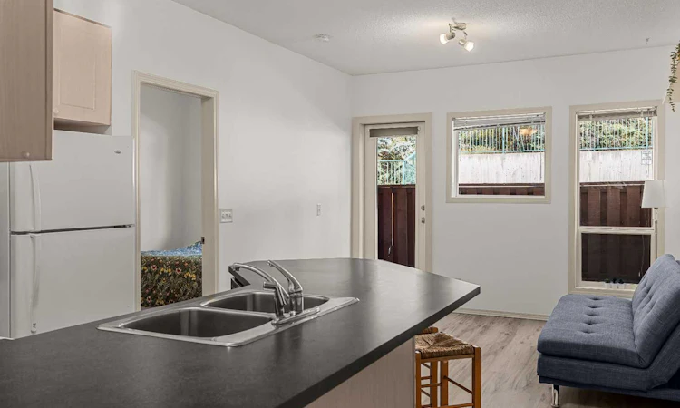 120-176 Kananaskis Way Way