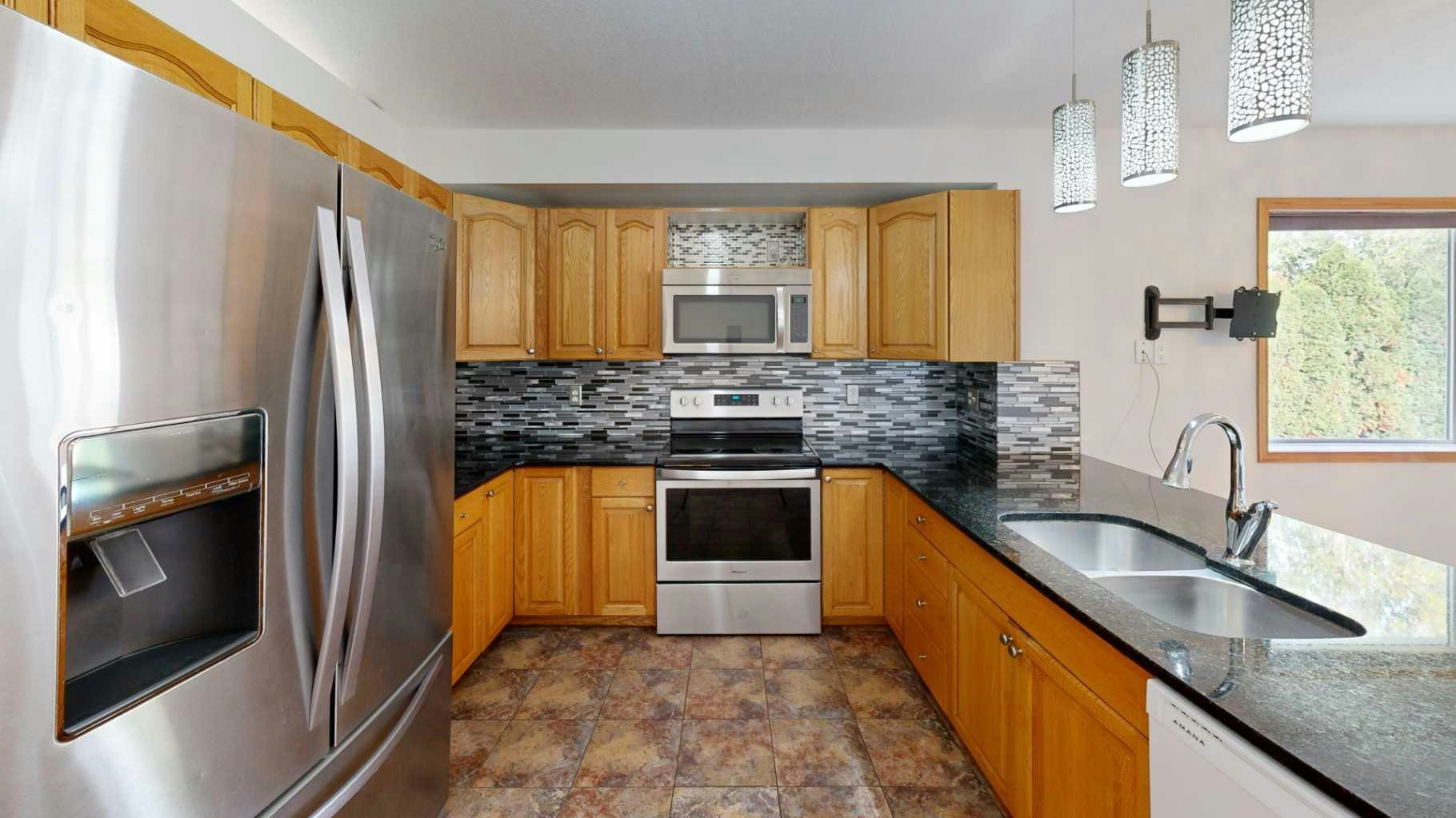 7 Mt Alderson Place W, Lethbridge, AB, T1K 6N7 - 5