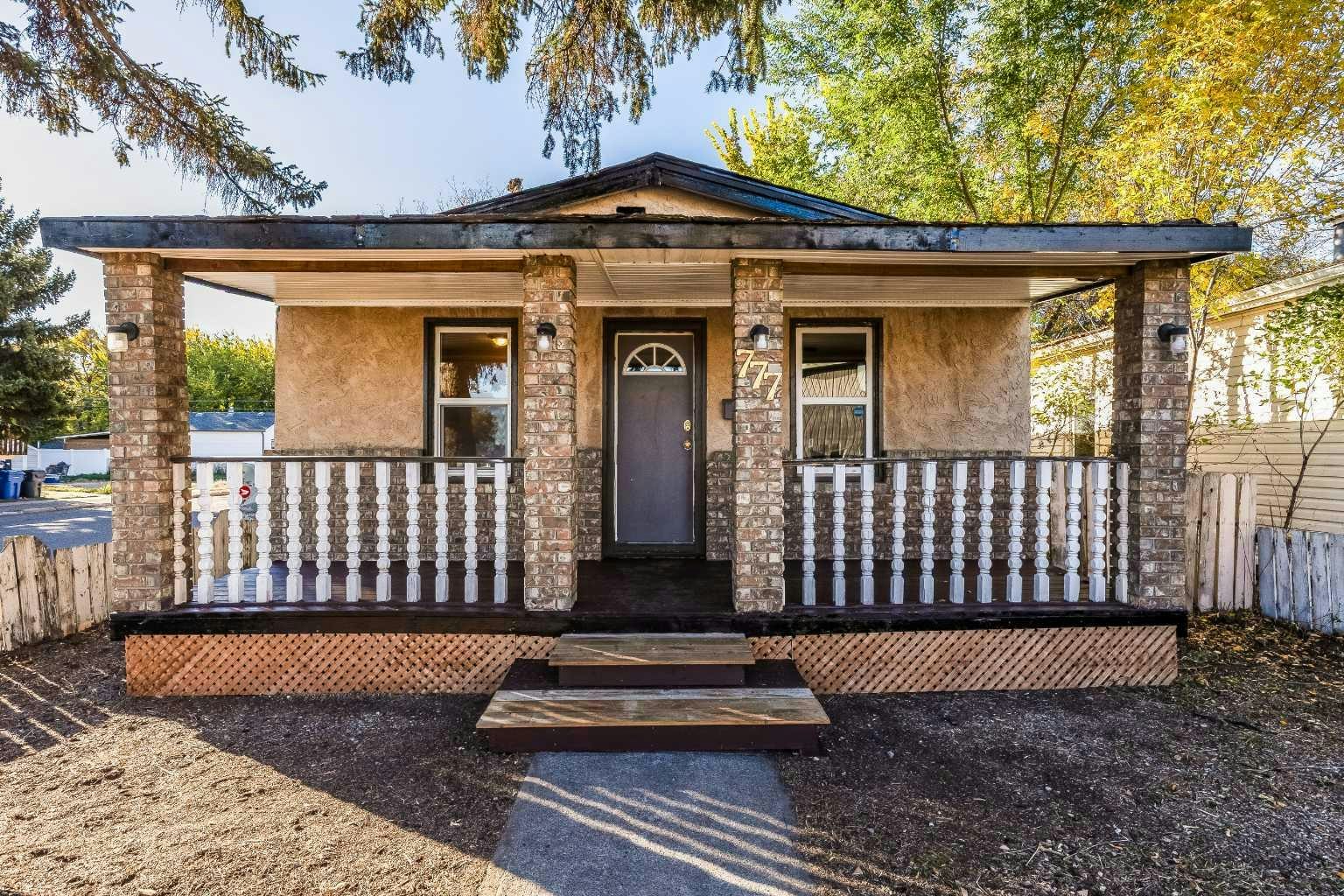 777 7 Street SE, Medicine Hat, AB, T1A 1K1