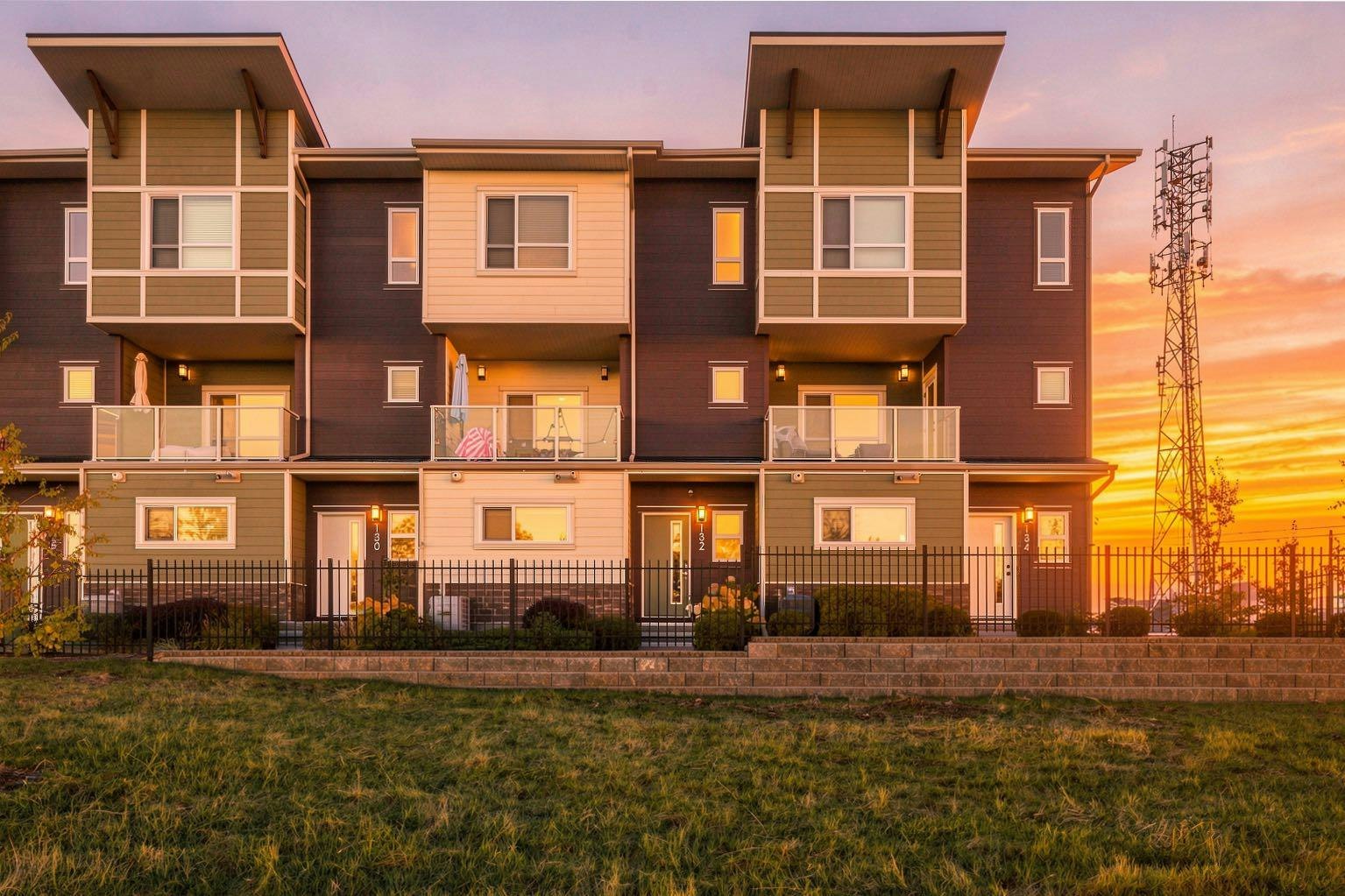 132 Harvest Grove Walk NW, Calgary, AB, T3K 2N7