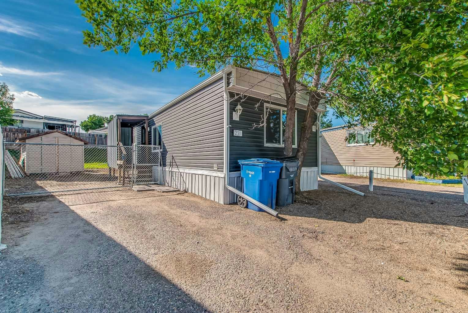 231 Fairchild Street SW, Medicine Hat, AB, T1A 7Z6