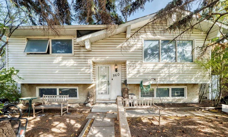 360 Rundlefield Road NE