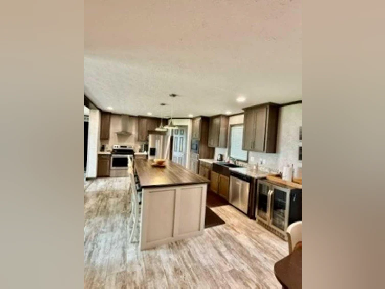 890 Pelican Road, Rural Opportunity M.D., AB, T0G 2K0 - 8