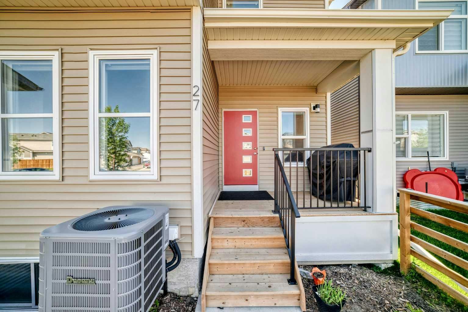 27 Belvedere Point SE, Calgary, AB, T2A 7Y9 - 45