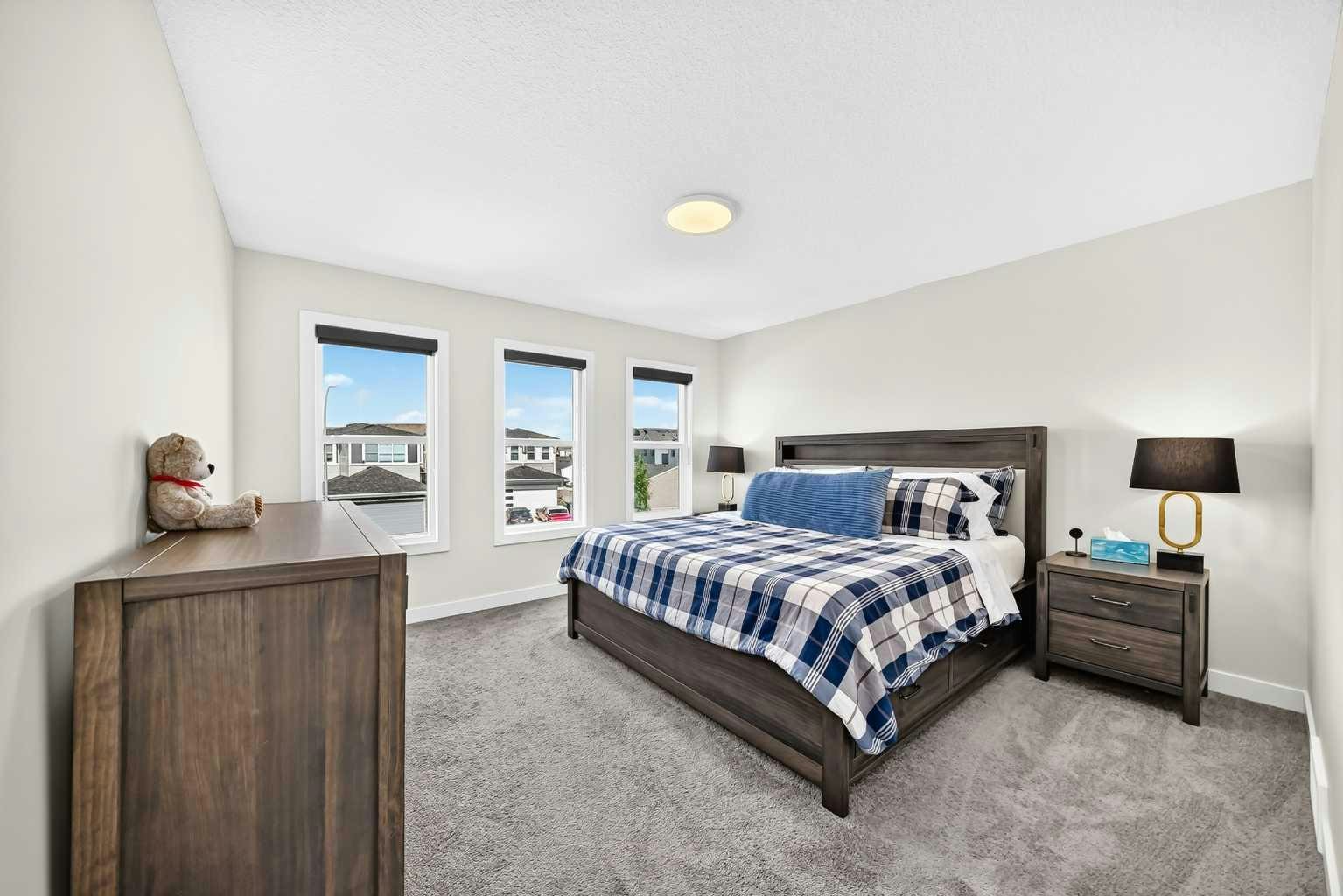 27 Belvedere Point SE, Calgary, AB, T2A 7Y9 - 20